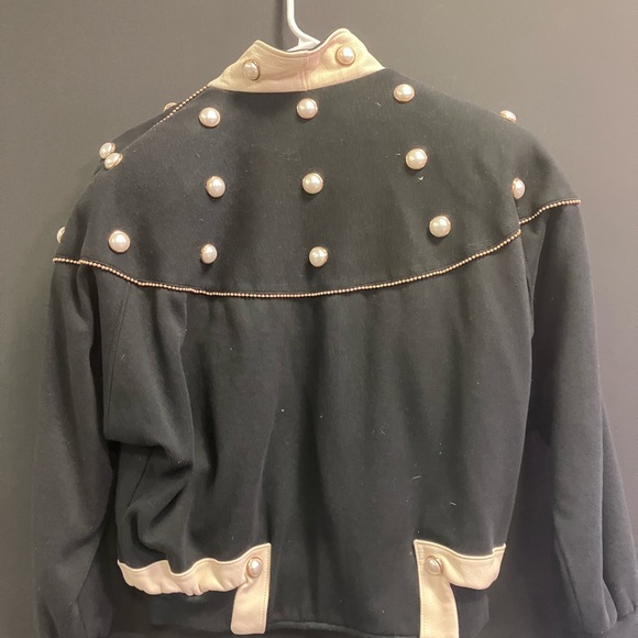 Vintage Cache Mary Dzenutis Black and Cream Women's Pearls Bomber Jacket XS/S - Picture 7 of 9